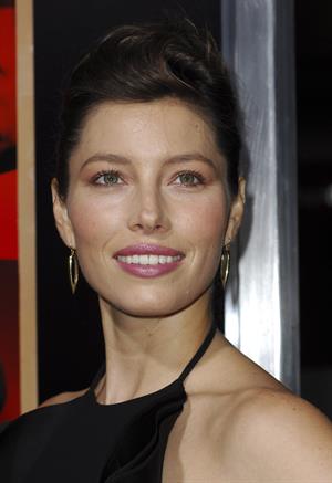 Jessica Biel  Hitchcock  Los Angeles Premiere (November 20, 2012)