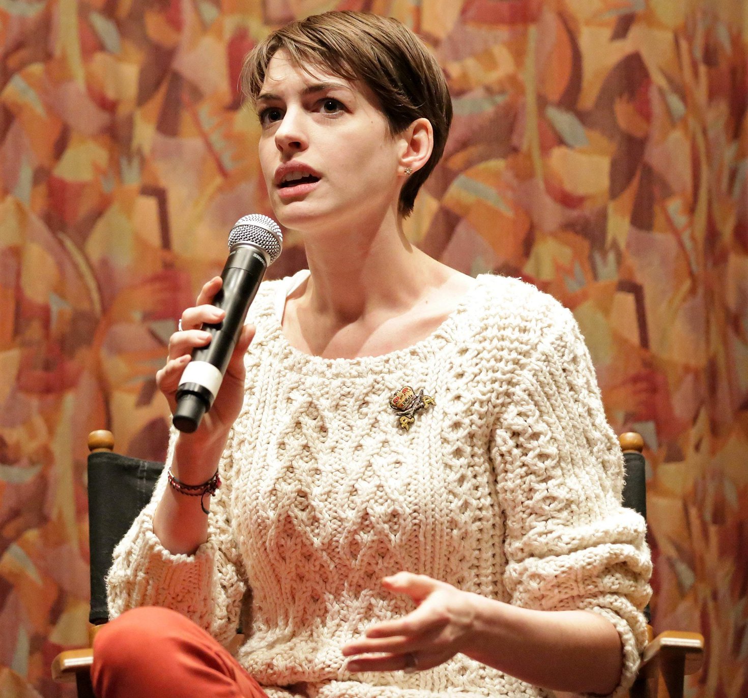 Anne Hathaway SAG screening and Q&A of  Les Miserables  in Beverly Hills December 15-2012 