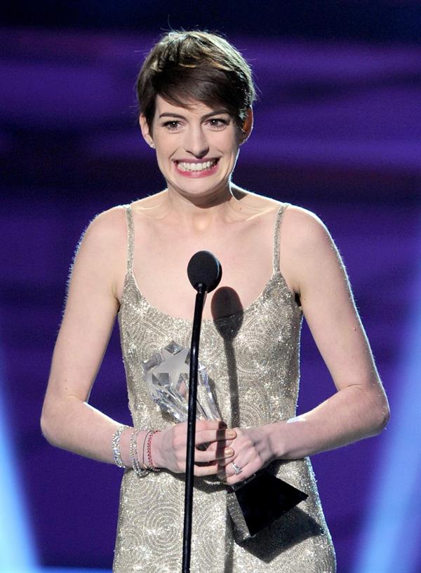 Anne Hathaway attends the Critics' Choice Movie Awards 2013 with Skinnygirl Cocktails at Barkar Hangar