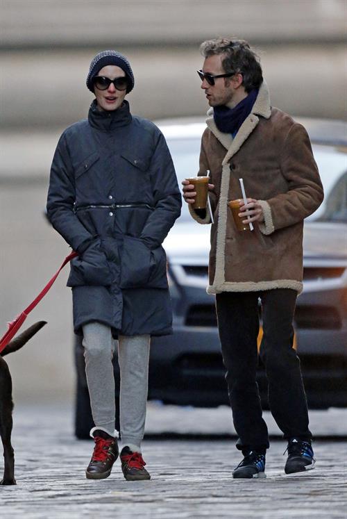 Anne Hathaway - out for a walk in NYC 1/8/13  