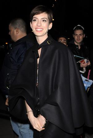 Anne Hathaway Attended the Museum of the Moving Image 27th Annual Black Tie Salute in New York Dec 11, 2012