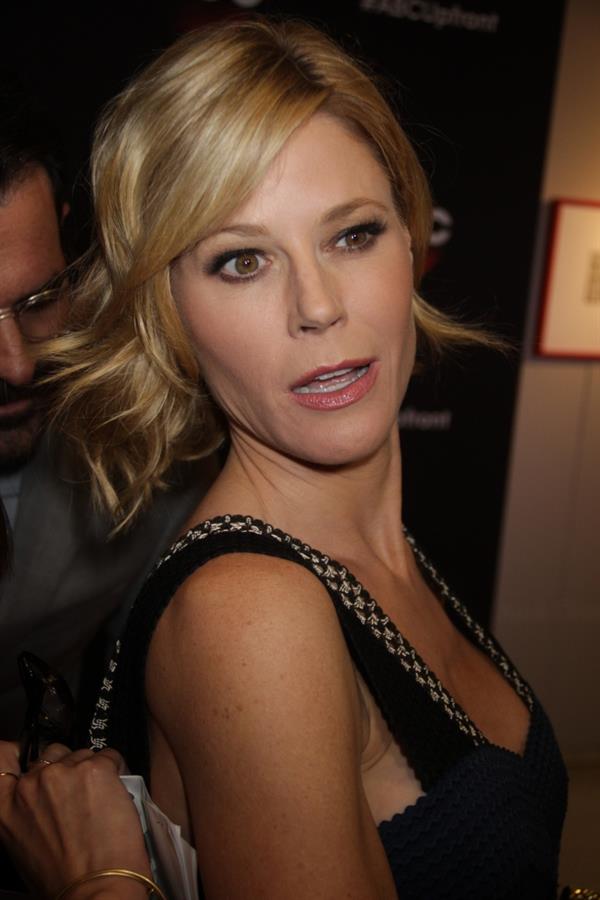 Julie Bowen