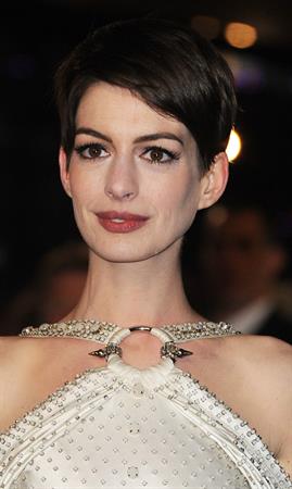 Anne Hathaway  'Les Miserables' World Premiere at the Odeon Leicester Square in London - December 5, 2012 