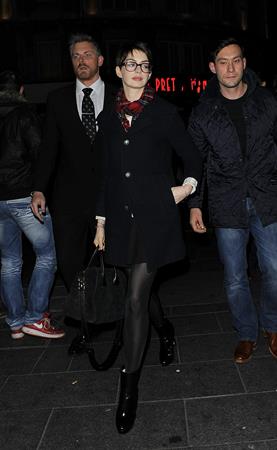 Anne Hathaway leaving her hotel and heading to the Empire Cinema Theatre in London - December 4, 2012
