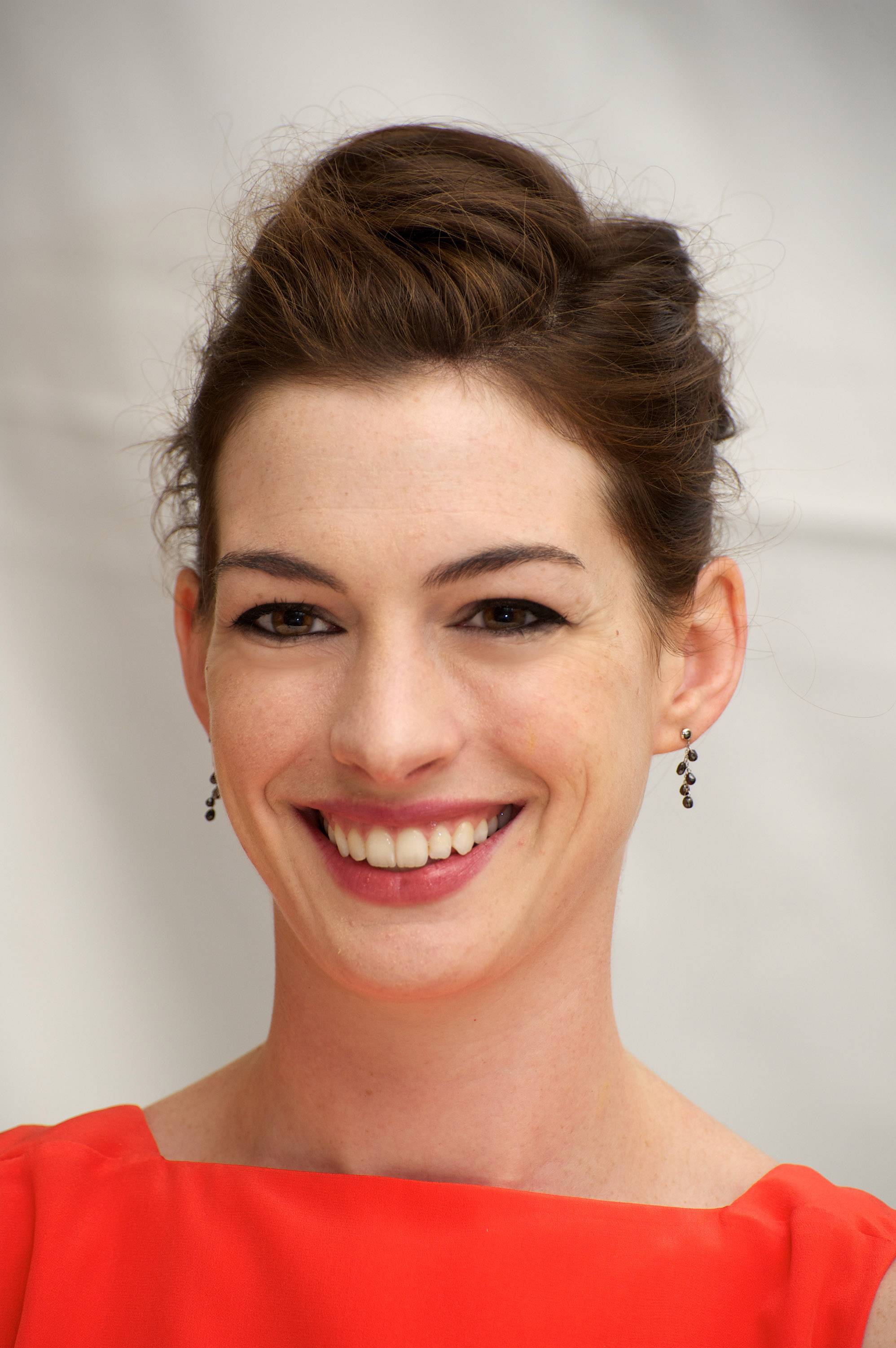 Anne Hathaway One Day press conference in New York City 9/8/2011