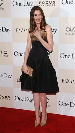 Anne Hathaway One Day Premiere in New York 8/8/2011 