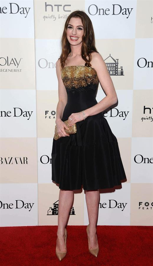 Anne Hathaway One Day Premiere in New York 8/8/2011 