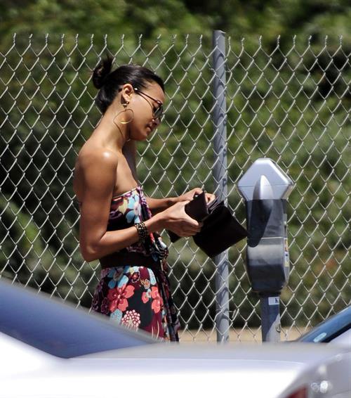 Zoe Saldana runs errands in LA August 5, 2011  