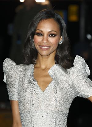 Zoe Saldana at  Avatar  World Premiere in London 10-12-2009