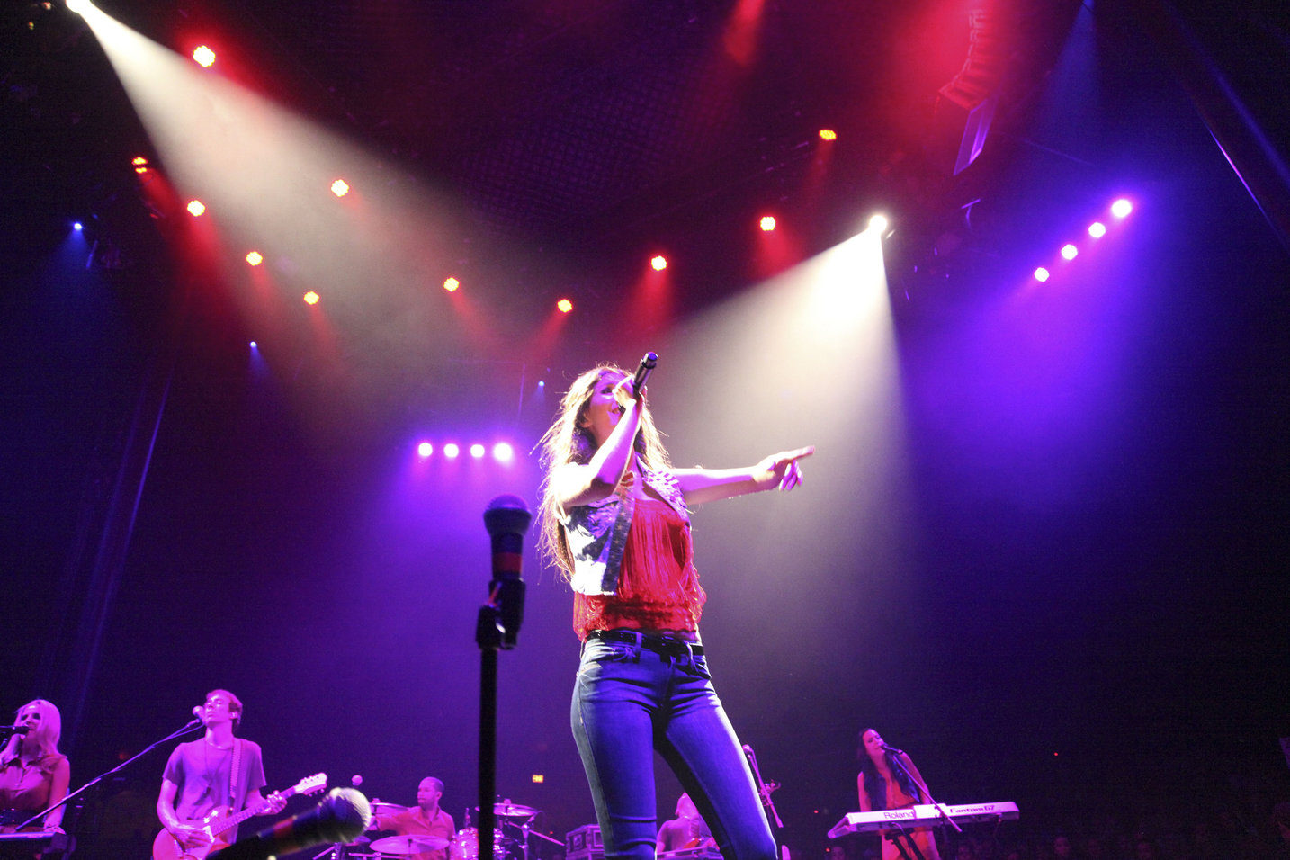 Victoria Justice video 2012 South Shore Music Circus 8/15/12 