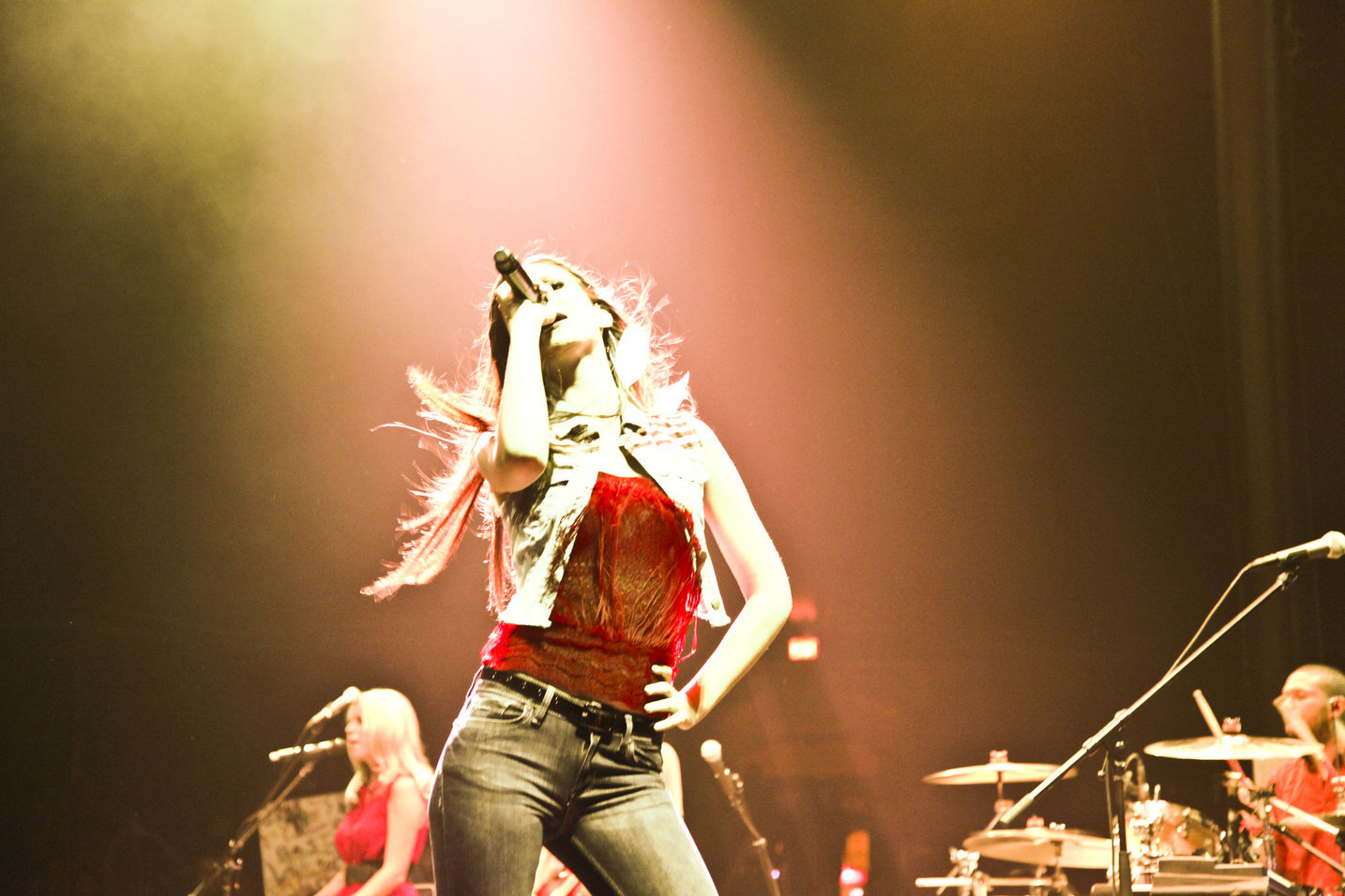 Victoria Justice video 2012 South Shore Music Circus 8/15/12 