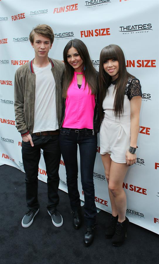 Victoria Justice screening of Fun Size at Mall of America 10/20/12 