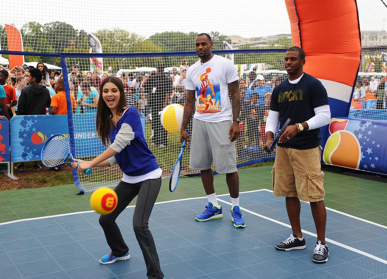 Victoria Justice Worldwide Day of Play event in Washington DC 9/24/11 