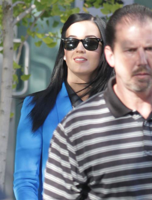Katy Perry Pictures Katy Perry voting in LA November 6, 2012