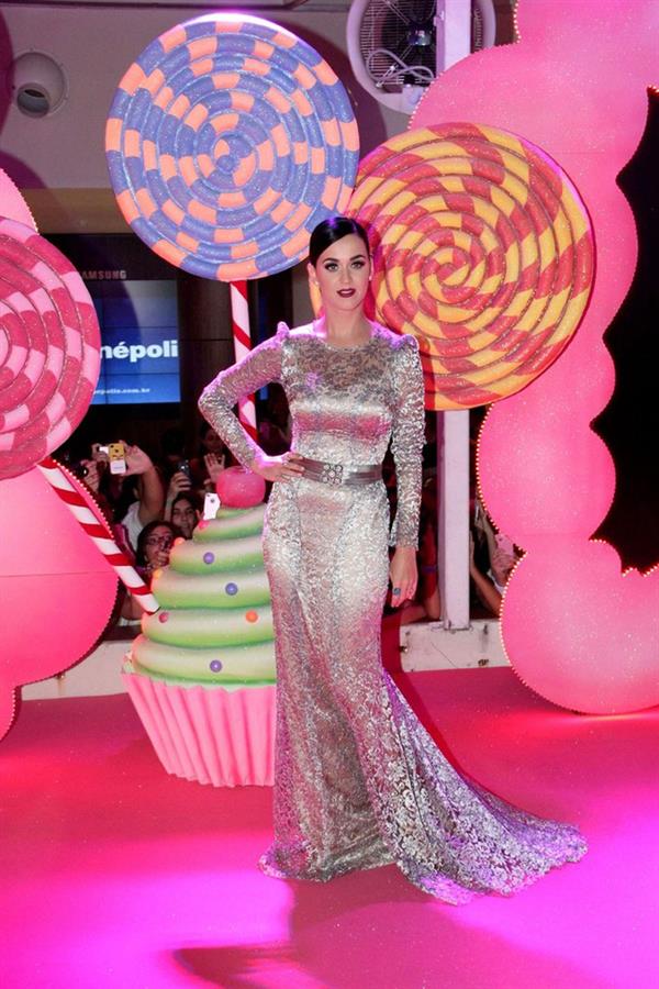 Katy Perry - Part of Me premiere in Rio de Janeiro 07/30/12