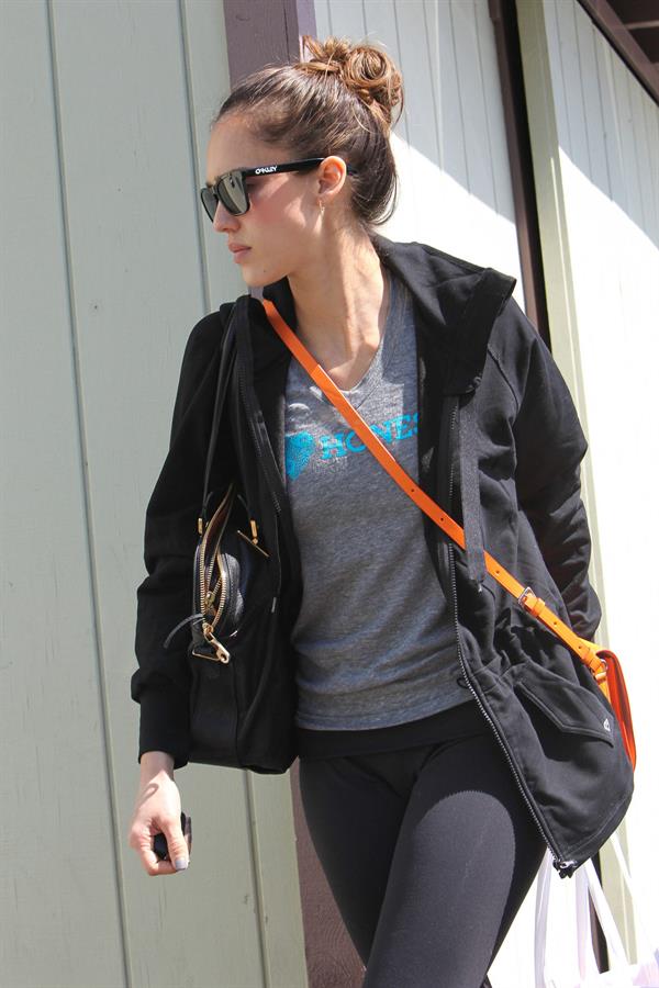 Jessica Alba going to her office in Santa Monica April 4, 2012 