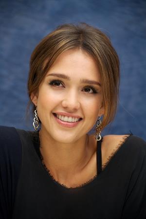 Jessica Alba Machete press conference portraits in Beverly Hills on August 27, 2010