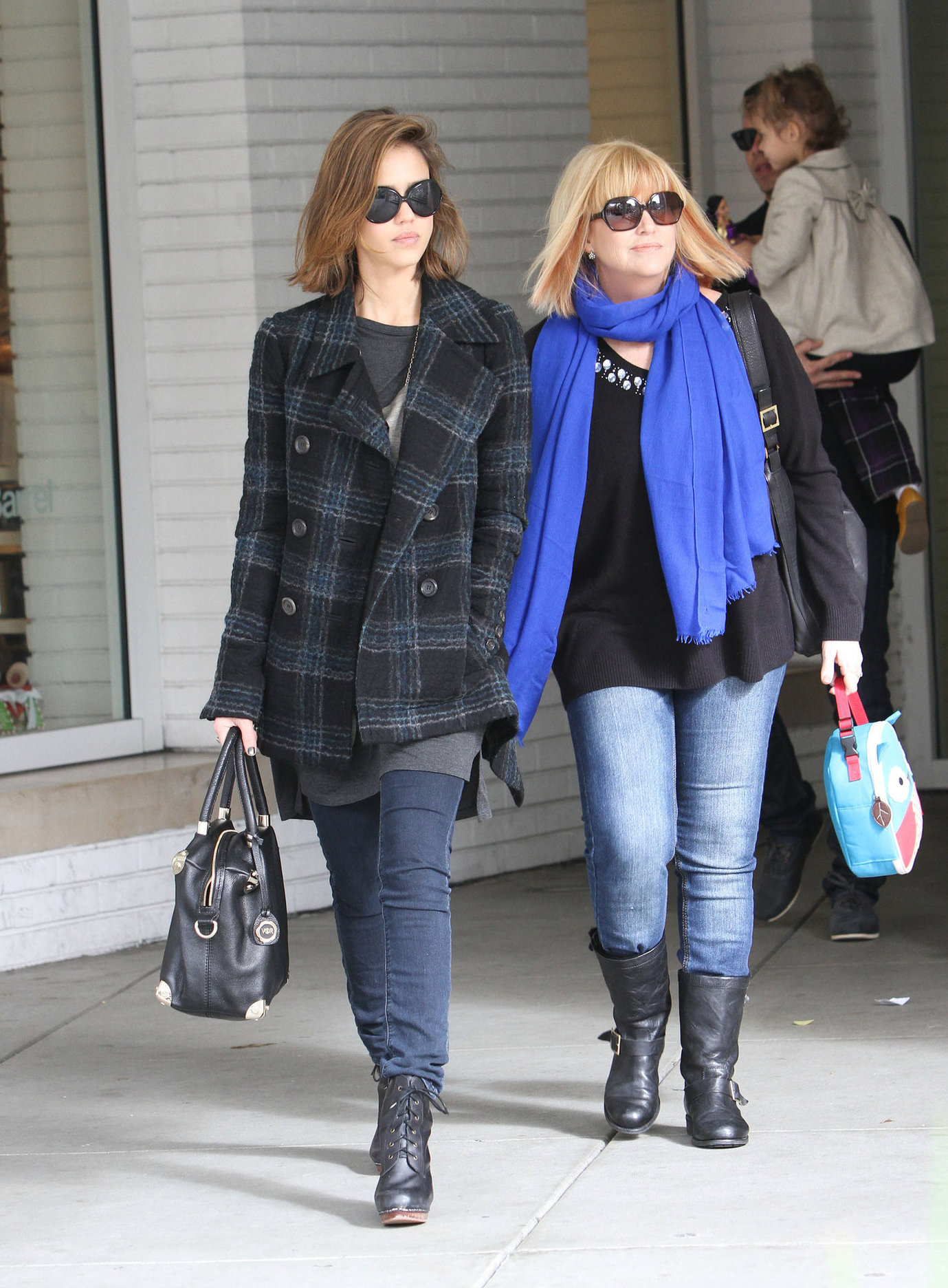 Jessica Alba out for breakfast in Beverly Hills on December 26 