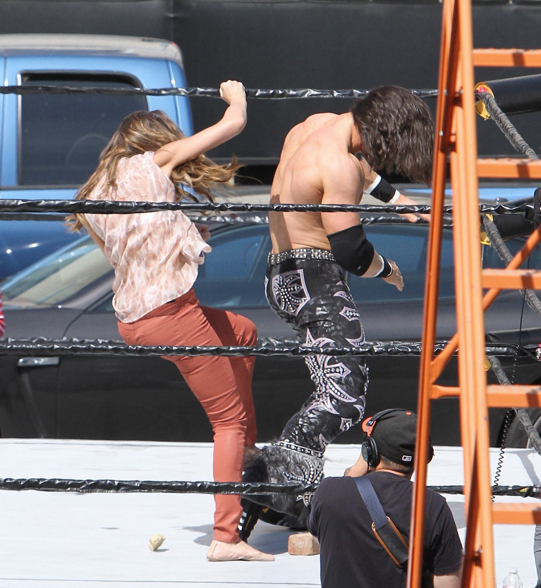 Jessica Alba wrestling in Los Angeles 09-04-12 
