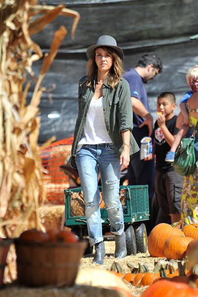Jessica Alba – at Mr Bones Pumpkin Patch 10/12/13  