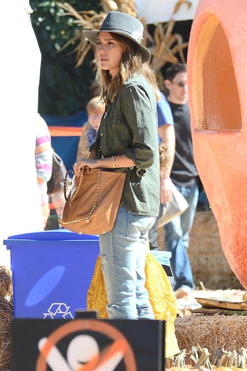 Jessica Alba – at Mr Bones Pumpkin Patch 10/12/13  