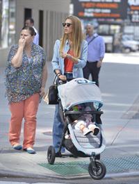 Jessica Alba – candids at Central Park Zoo, NY 9/9/13  