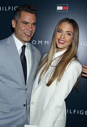 Jessica Alba attends the opening of Tommy Hilfiger's New West Coast Flagship Store in Los Angeles (13.02.2013)