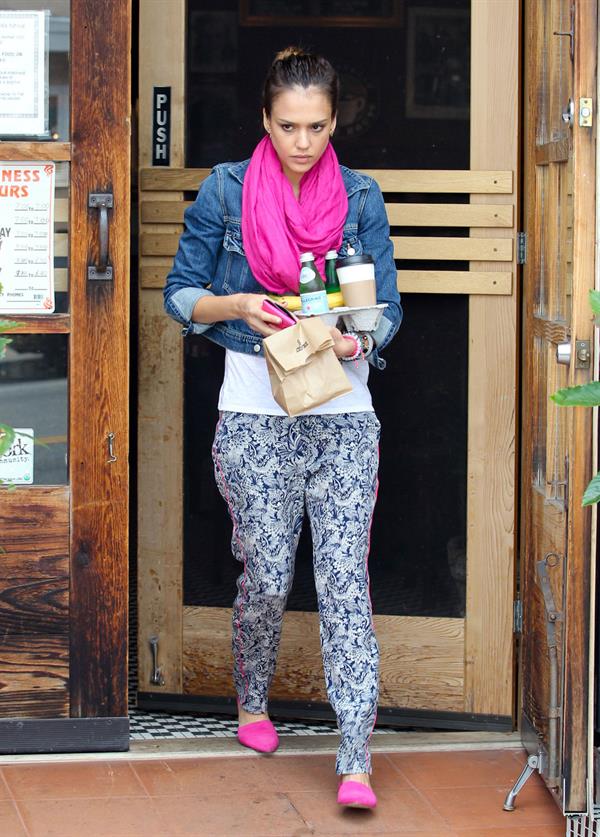 Jessica Alba Santa Monica Candids July 6th 2012