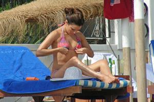 Eva Longoria Wearing a bikini on holiday in Marbella 04.08.13 