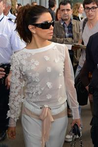 Eva Longoria - Arrives in Cannes (16.05.2013) 