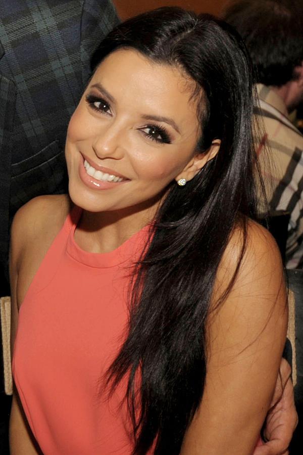 Eva Longoria Sakara Beach Club Private Dinner at Quattro in Miami Beach 29.12.12 