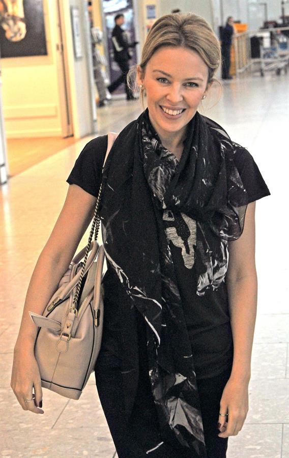 Kylie Minogue Heathrow Airport - November 11, 2012