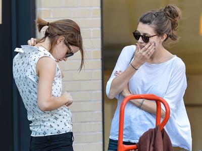 Emma Watson Shopping at a jewelry stand in the meatpacking district of New York 14.09.12