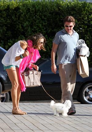 Alessandra Ambrosio at the Country Mart in Malibu on May 28, 2011