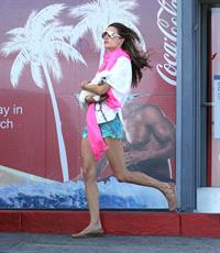 Alessandra Ambrosio at the Country Mart in Malibu on May 28, 2011