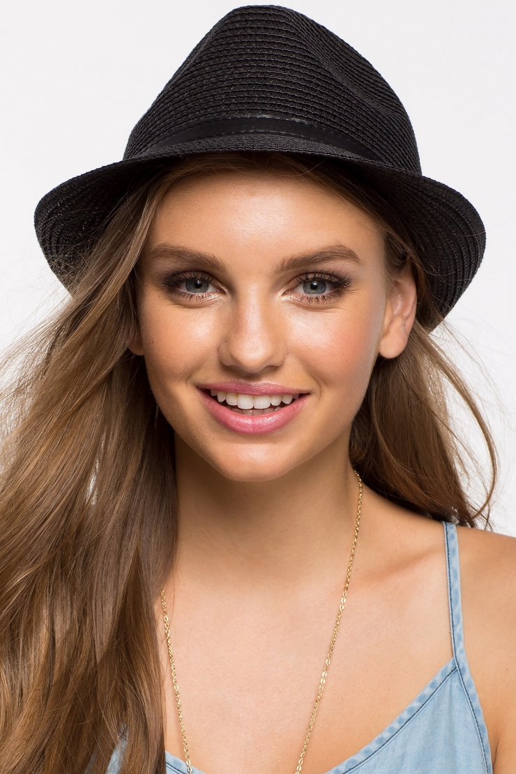 Olivia Brower Pictures. Hotness Rating = Unrated