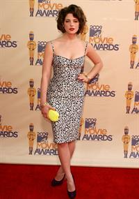 Ashley Greene at the 2009 MTV Movie Awards arrivals in Universal City