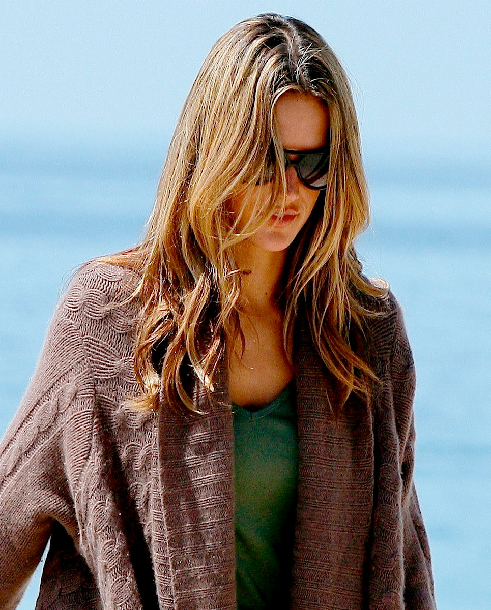 Alessandra Ambrosio Pictures Alessandra Ambrosio photoshoot on the beach in Malibu