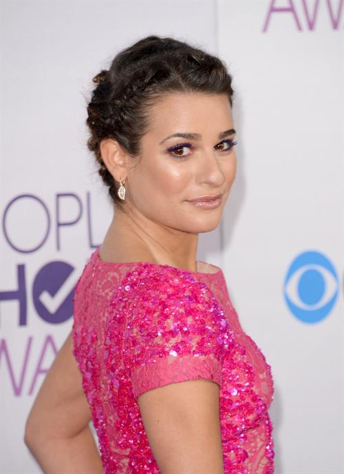 Lea Michele in pink at the 39th Annual People's Choice Awards in Los Angeles on Jan 9, 2013 