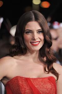 Ashley Greene Twilight Breaking Dawn premiere in Los Angeles on November 14, 2011