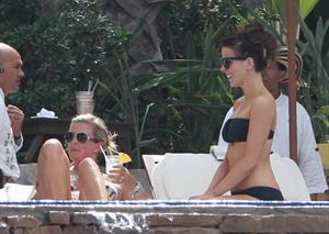 Kate Beckinsale in bikini as she fits in some sunbathing on family holiday in Mexico March 28-2013 