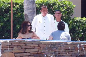 Kate Beckinsale wearing a bikini on vacation in Mexico August 21, 2013