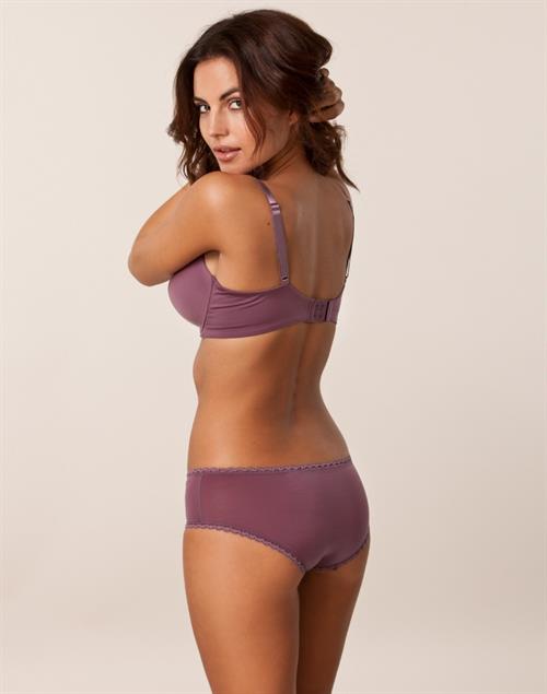 Diana Morales in lingerie - ass