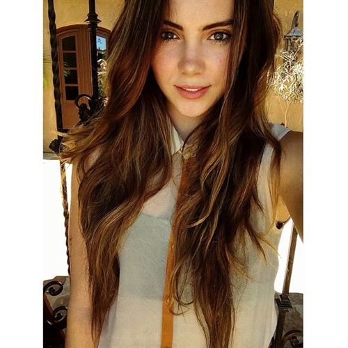 McKayla Maroney taking a selfie