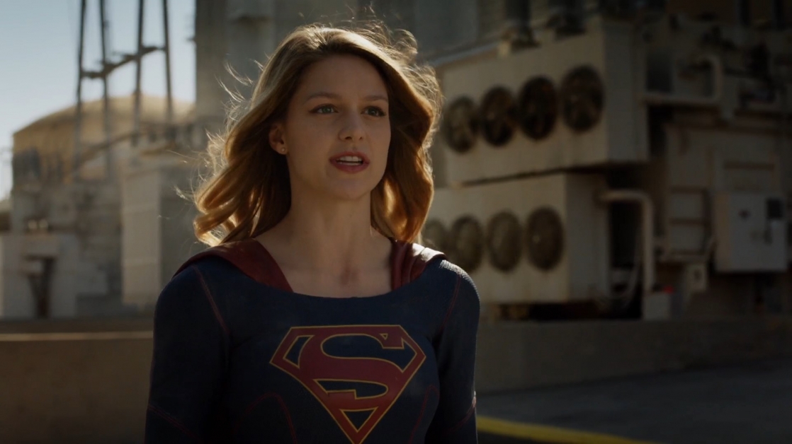 The woman she was a reporter. Supergirl картинка.