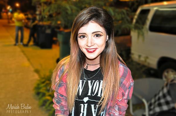 Chrissy Costanza