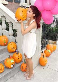 Ariana Grande Variety's Power of Youth 4th annual event on October 24, 2010 