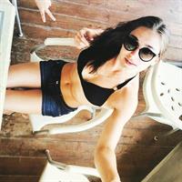 Aliya Mustafina taking a selfie