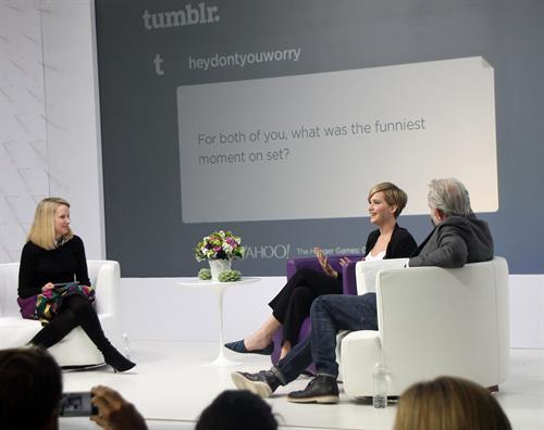 Jennifer Lawrence Q&A at the Yahoo Headquarters - Los Angeles - November 6, 2013 