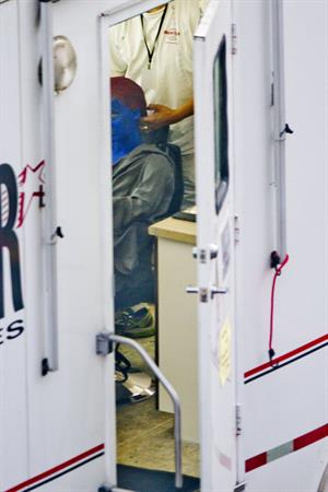 Jennifer Lawrence s On the Set of X-Men: Days of Future Past - Montreal, Canada (May 31, 2013) 